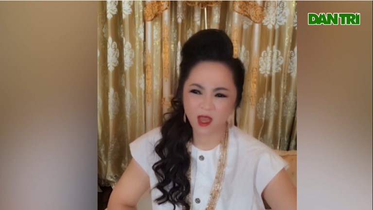 nguyen phuong hang